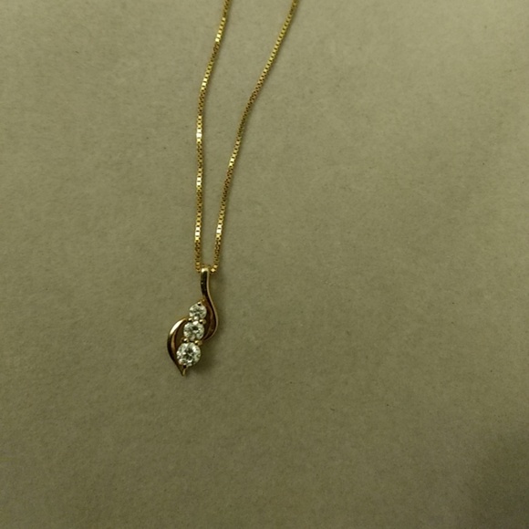 Diamond Necklace - Picture 1 of 4